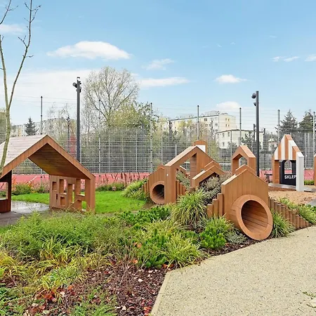 The Maritime - Luxury Botanica