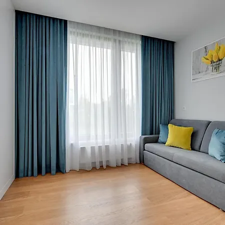 The Maritime - Luxury Botanica