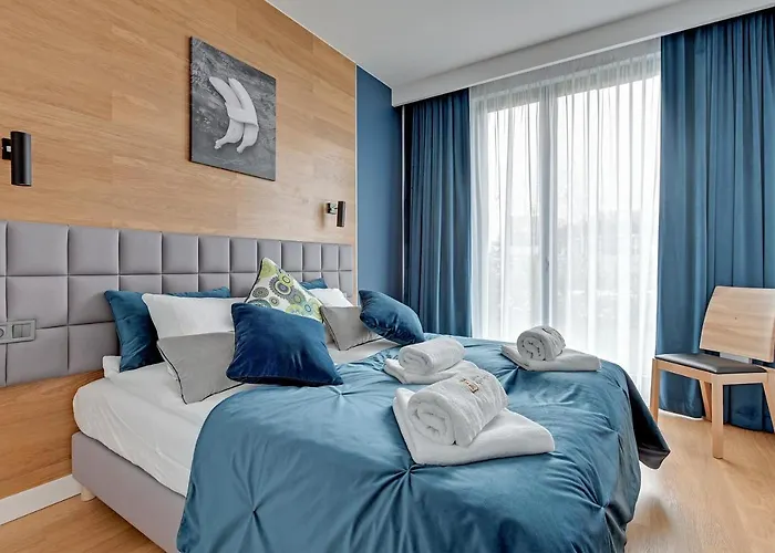 The Maritime - Luxury Botanica *