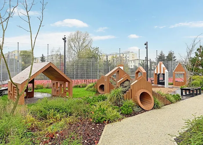 The Maritime - Luxury Botanica