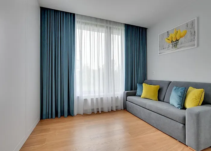 The Maritime - Luxury Botanica