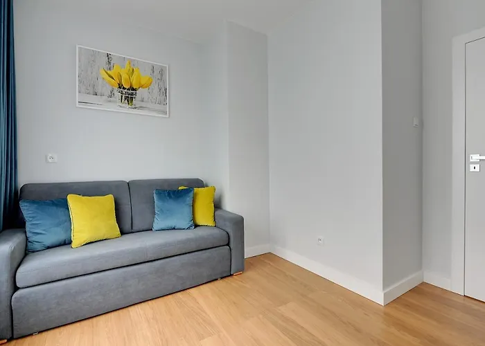 The Maritime - Luxury Botanica *